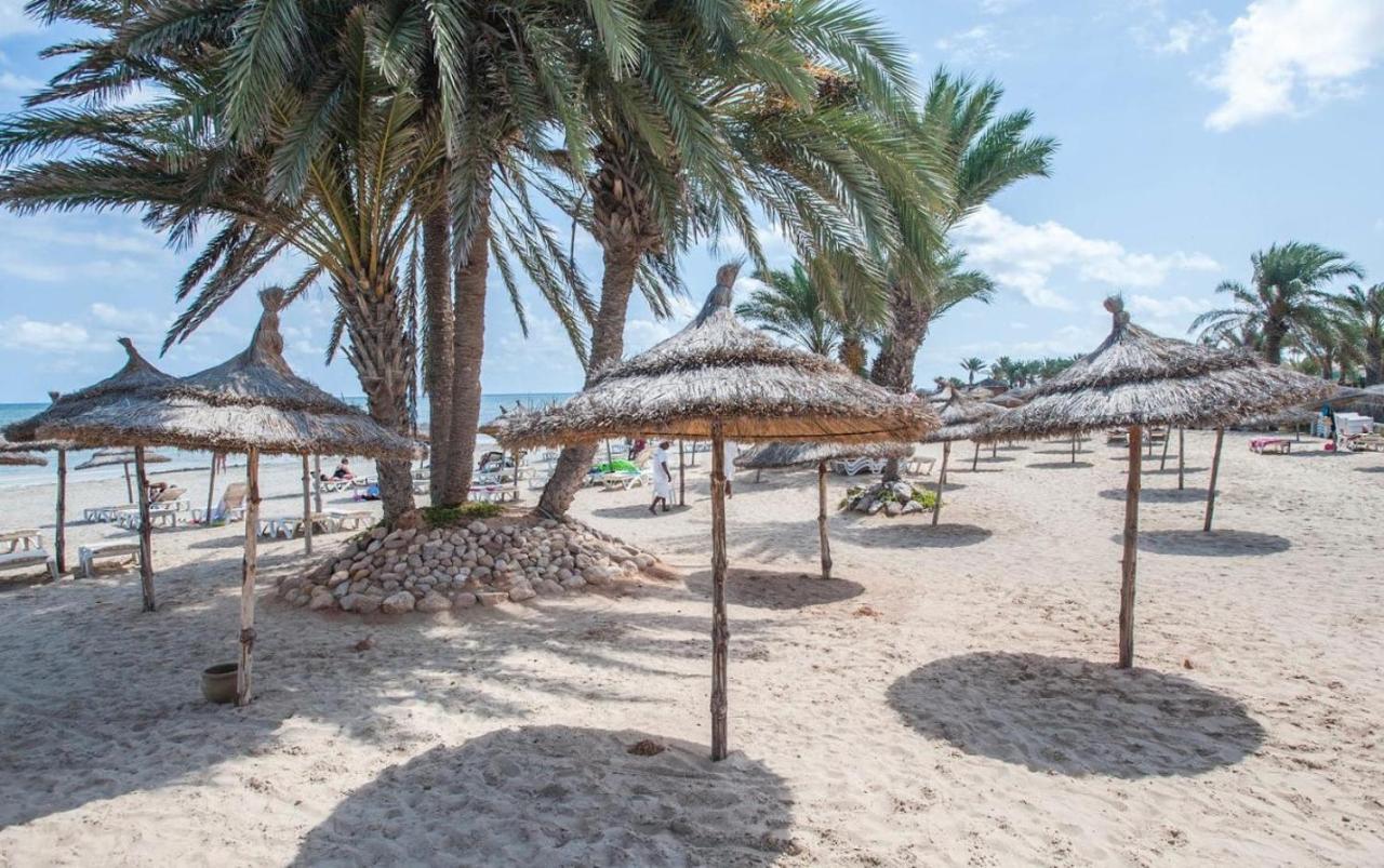 Hotel & Club Lella Meriam Zarzis Bagian luar foto