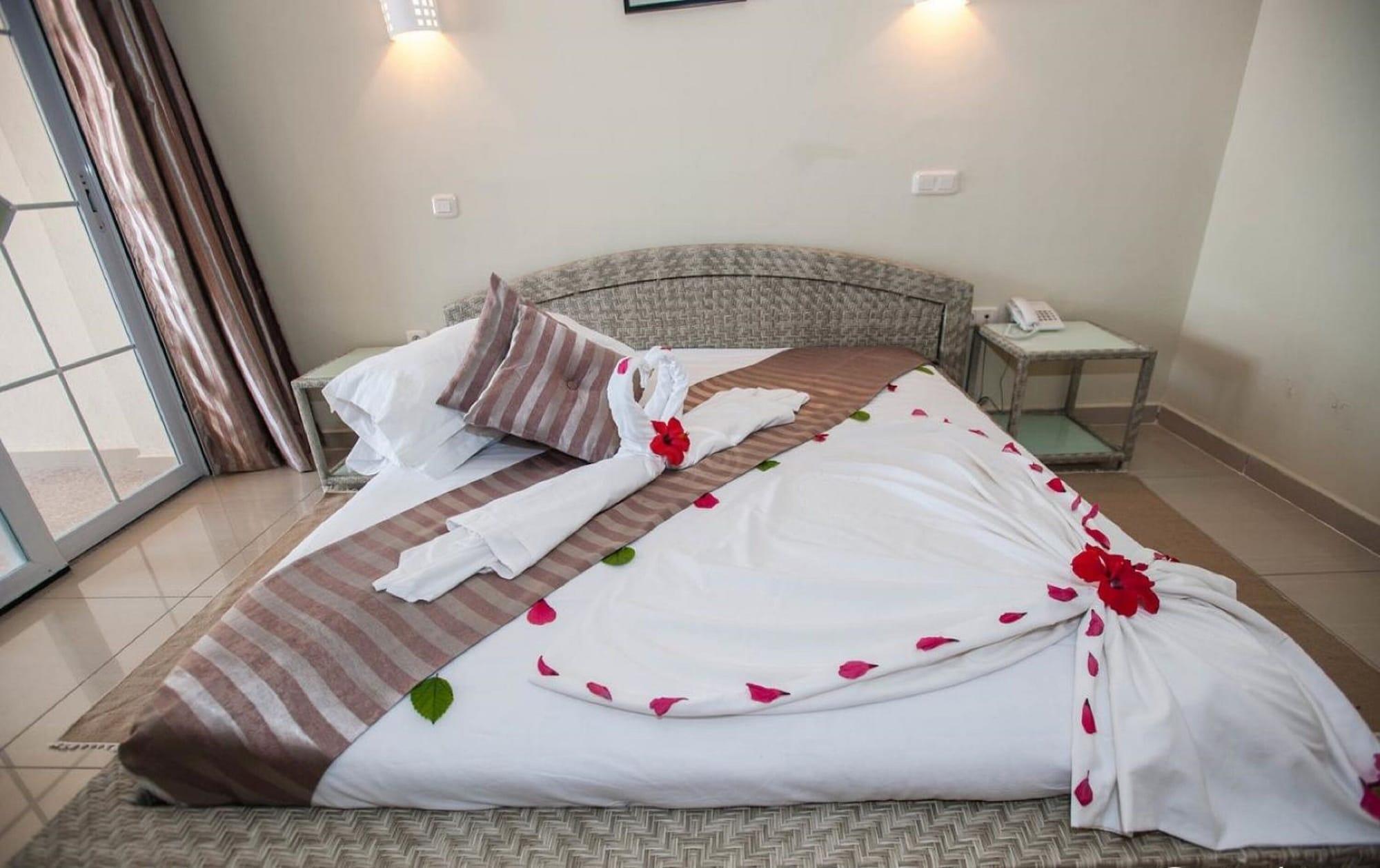 Hotel & Club Lella Meriam Zarzis Bagian luar foto