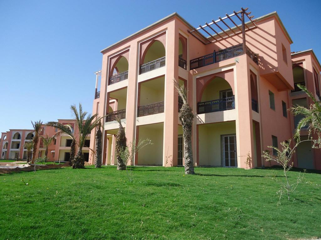 Hotel & Club Lella Meriam Zarzis Bagian luar foto