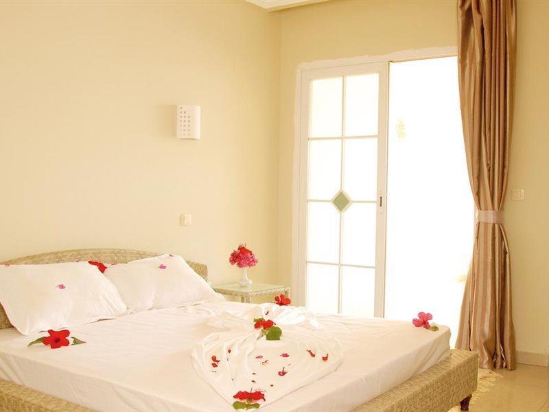 Hotel & Club Lella Meriam Zarzis Bagian luar foto