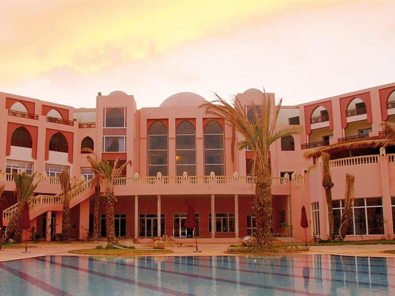 Hotel & Club Lella Meriam Zarzis Bagian luar foto